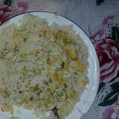 A picture of Mixed rice and cabbage.