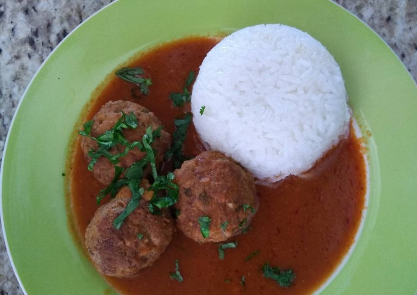 Albóndigas rellenas de queso