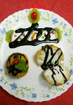 A picture of Fried ice cream.