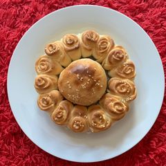 A picture of Rose Bun pav.