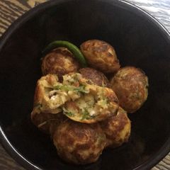 A picture of Moong dal appe.