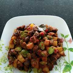 รูปของ 🥰SAMBAL GORENG KENTANG 🥔,HATI,AMPELA & PETE🥰