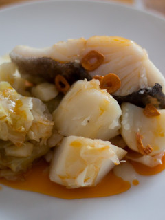 Una foto de Bacalao con repollo