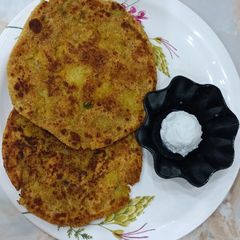 A picture of White Butter Potato Stuffed Paratha.