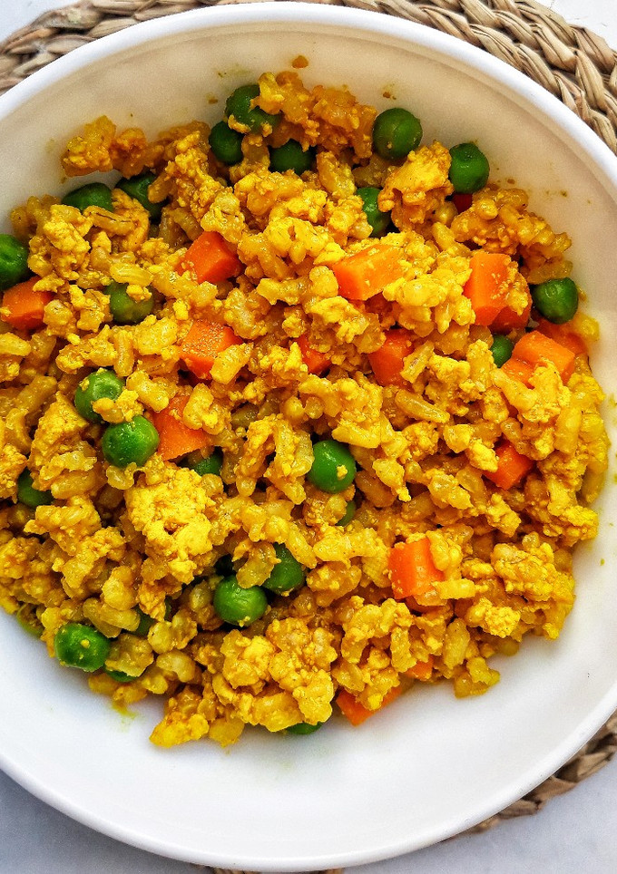 Una foto de 🌱Revuelto de arroz 3 delicias vegano 🌱