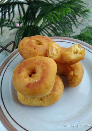 Foto resep Donat ubi : sungguh, ini donat terempuk yang pernah saya makan