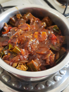 வெண்டைக்காய் மண்டி (Vendaikai mandi recipe in tamil) செய்முறை முக்கிய புகைப்படம்
