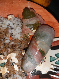 Una foto de Chiles jalapeños rellenos de queso