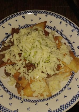 Una foto de Nachos con carne