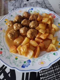 Una foto de Albóndigas en salsa