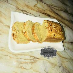 A picture of Coconut cake.