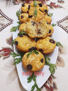 صورة لوصفة مافن الجبنة والزيتون