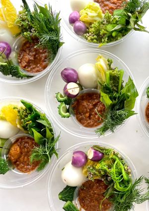 รูปของ น้ำพริก🌶️มะกอกมะแขว่นปลาย่าง🐟ใส่ถั่วเน่าแคบ🌶️🧄Local Northern Thai Chili Paste with Hog Plum/Grilled driedfish)