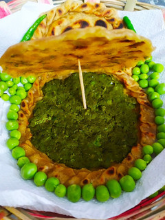 मटर पराठा (Matar Parantha recipe in hindi) रेसिपी मुख्य फोटो