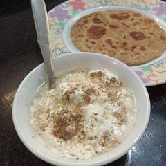 A picture of Curd from milk.