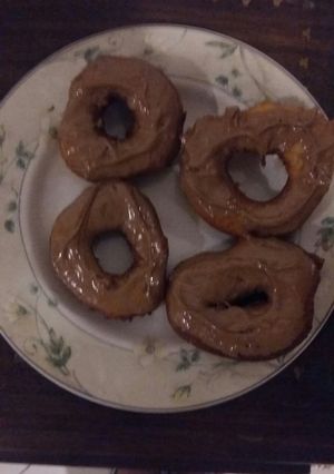 A picture of Donuts.