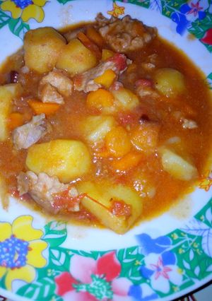 A picture of Lemon juicy spiced beef stew.
