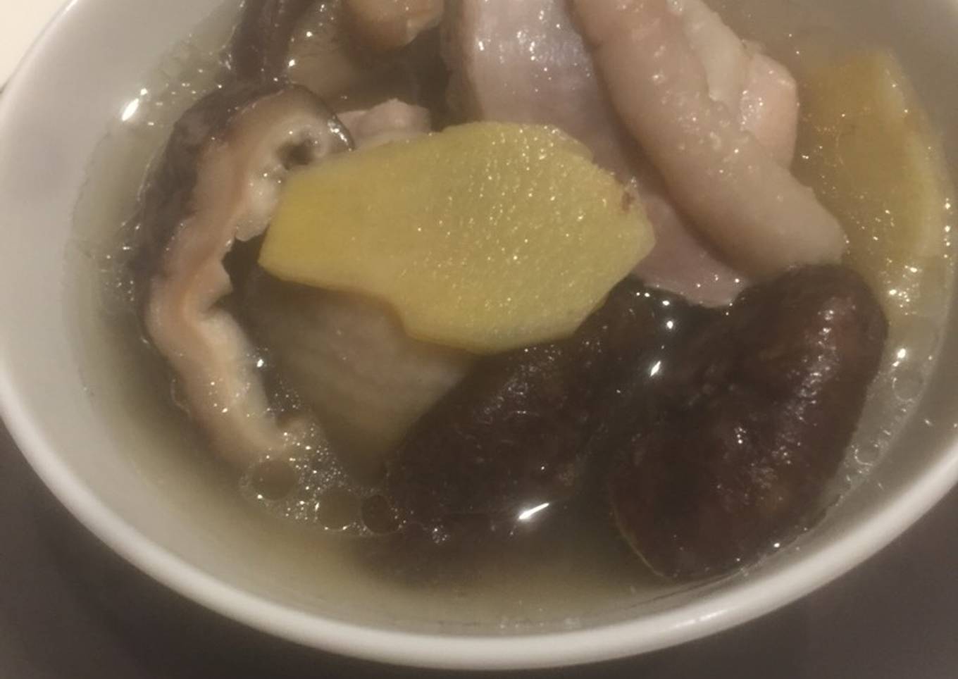 Sup ayam+jamur<br />#menusehatanak