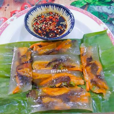 Cách Làm Món Bánh bột lọc chay nhân tàu hủ ky,nấm mèo và cà rốt của Phan Bao Van - CookpadChia sẻIn-image