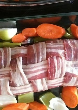 O poză a rețetei Ceafă de porc umplută cu ciuperci champignon.