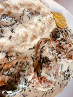 صورة لوصفة دجاج بانيه مع السبانخ ومهروس البطاطا Chicken paneer and mashed potatoes