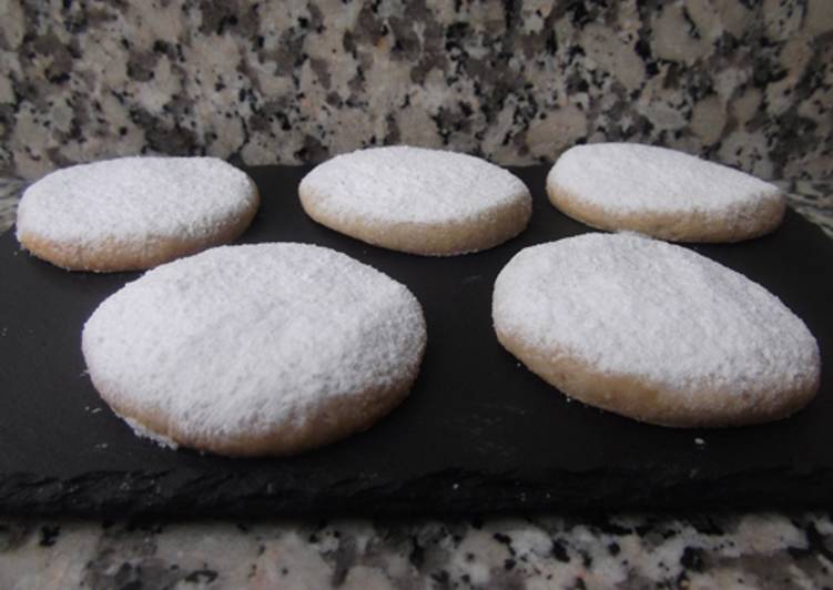 Polvorones