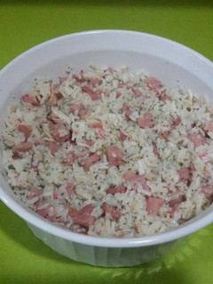 Una foto de Ensalada de arroz al ajillo con thermomix