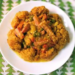 A picture of Mixed vegetables curry.
