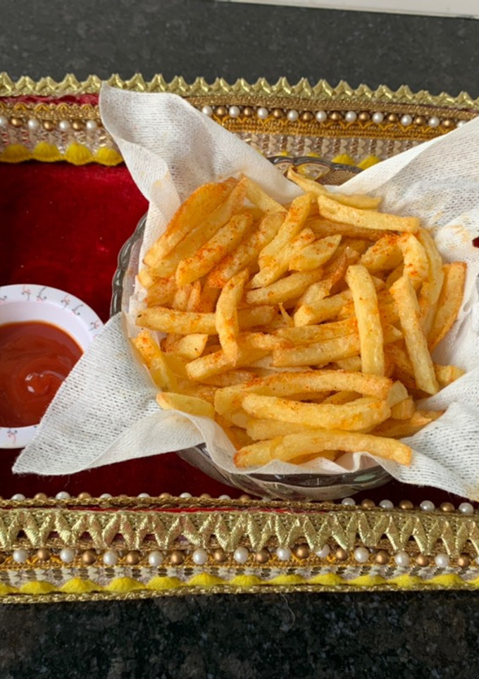 ફ્રેન્ચ ફ્રાય (French Fry Recipe in Gujarati) રેસીપી મુખ્ય ફોટો