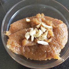 A picture of Singhada (Water Chestnut) Sheera.