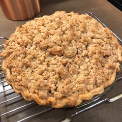 A picture of Dutch Crumb Apple Pie-- Szarlotka (Polish).
