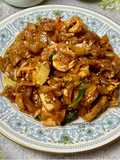 Penang Char kway teow 炒粿条 /Kwetiau Goreng Penang