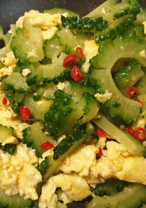 山苦瓜黃金炒蛋 的食譜成品照片