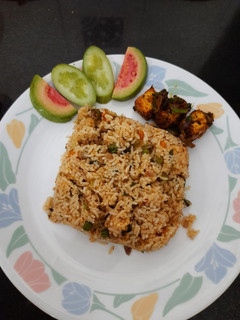 பட்டர் பனீர் வெஜ் புலாவ்(butter paneer veg pulav recipe in tamil) செய்முறை முக்கிய புகைப்படம்