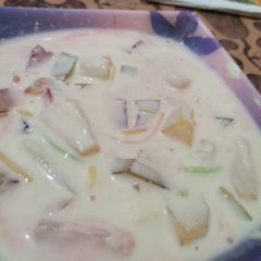 A picture of Fruity Custard.