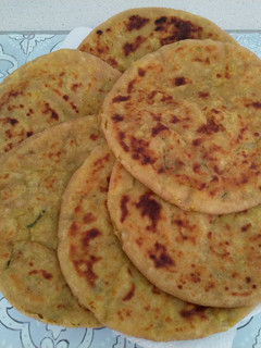 A picture of Aaloo Paratha.