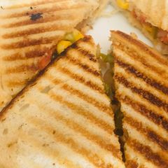A picture of Veg sandwich.