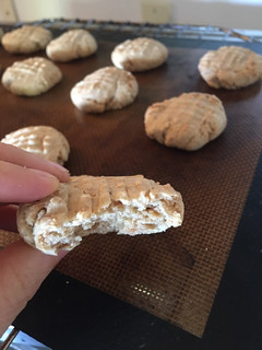 A picture of Low fat peanut butter cookies.