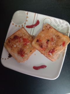 A picture of Bread pizza.