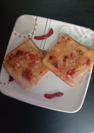 A picture of Bread pizza.