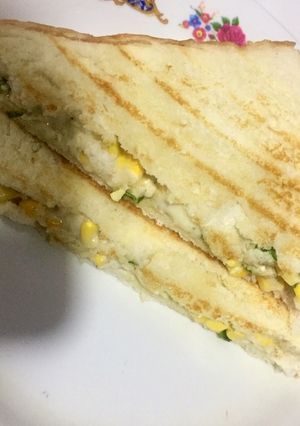 A picture of Corn cheese sandwich.