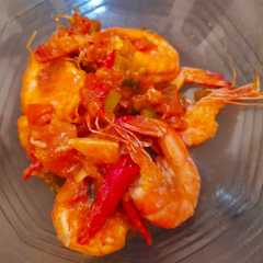 A picture of Udang Siram Saus Padang.