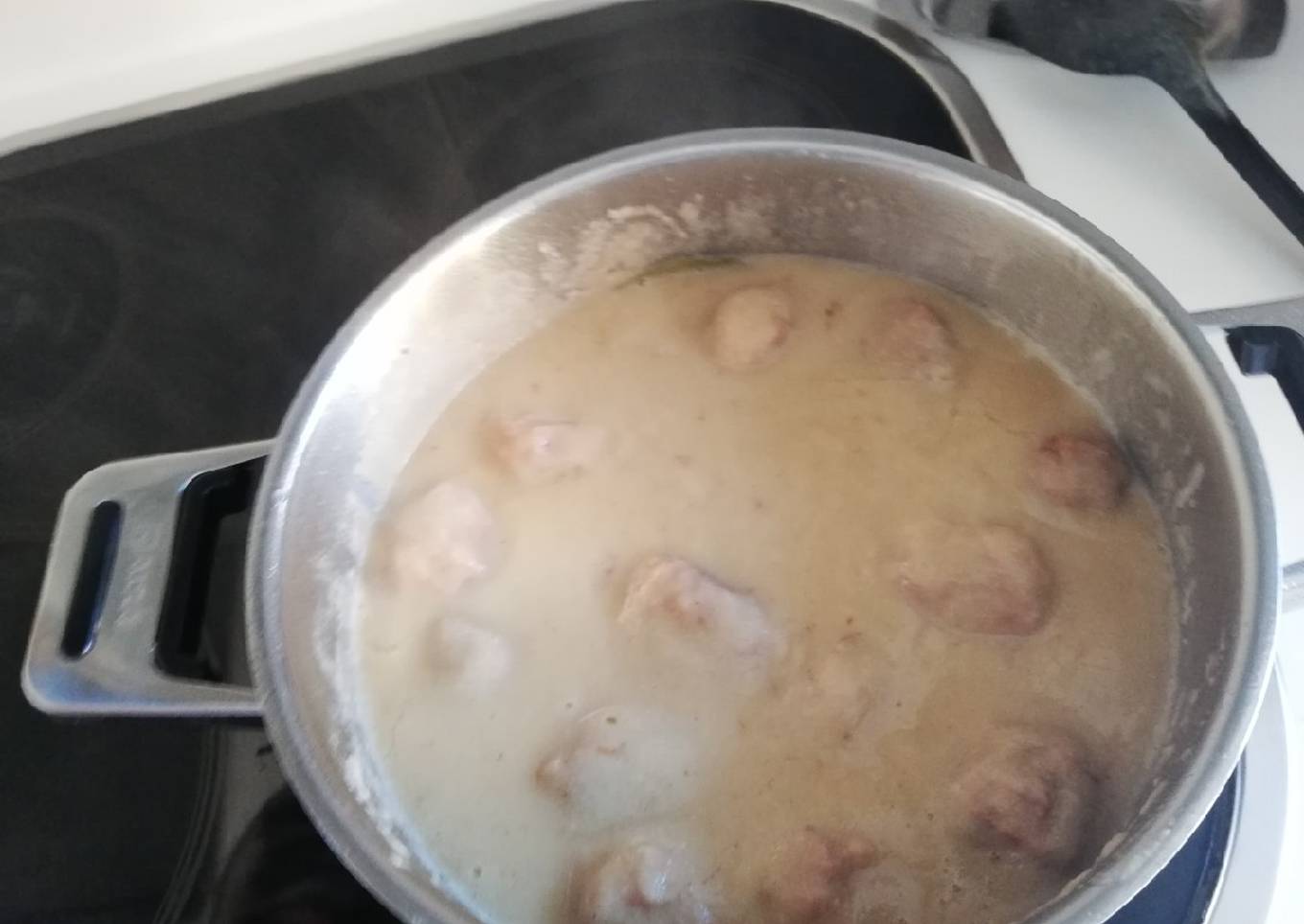 Albóndigas en salsa