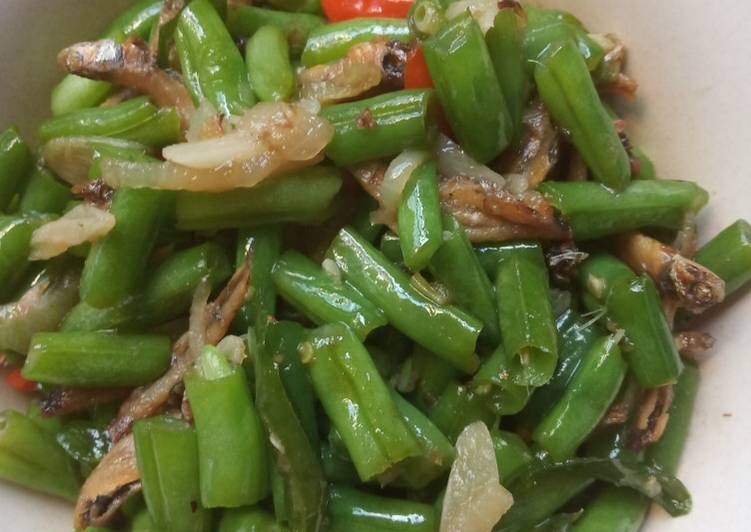 Bahan Menyiapkan Tumis Buncis dan Teri Jengki, Sempurna