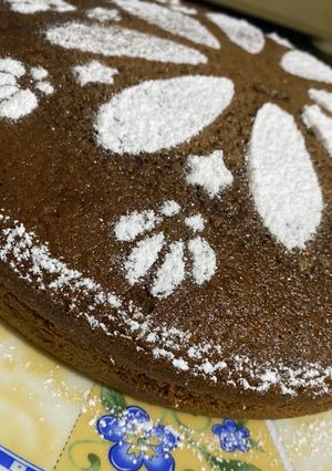 Una foto de Torta húmeda de café y chocolate