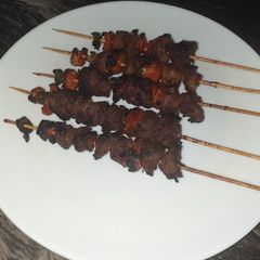 A picture of Tsire skewers.