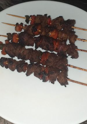 A picture of Tsire skewers.