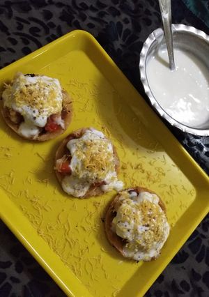 A picture of Leftover fried roti chaat.