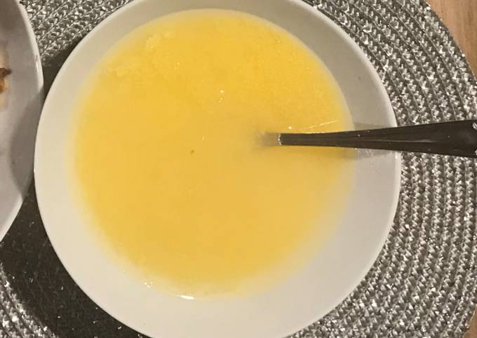 Sweetcorn soup (5min)