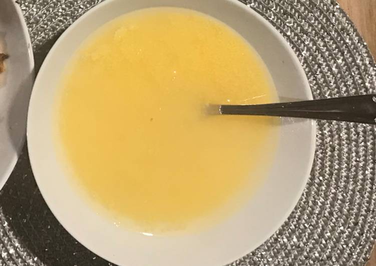 Sweetcorn soup (5min)